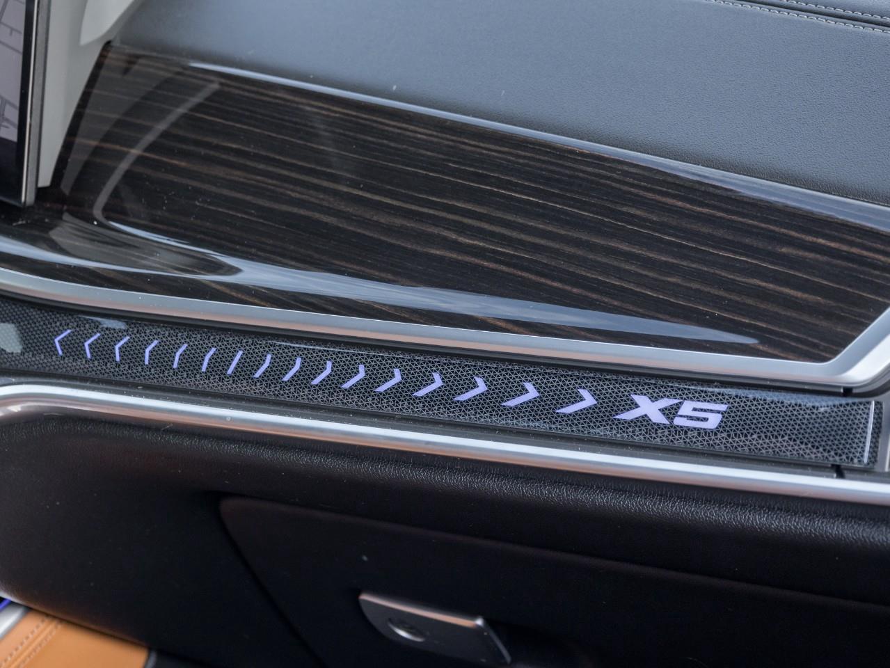 2024 BMW X5 xDrive40i 4dr All-Wheel Drive Sports Activity Vehicle Photo