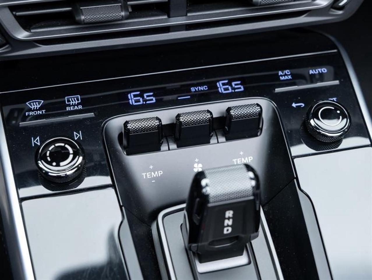 2022 Porsche 911  Photo