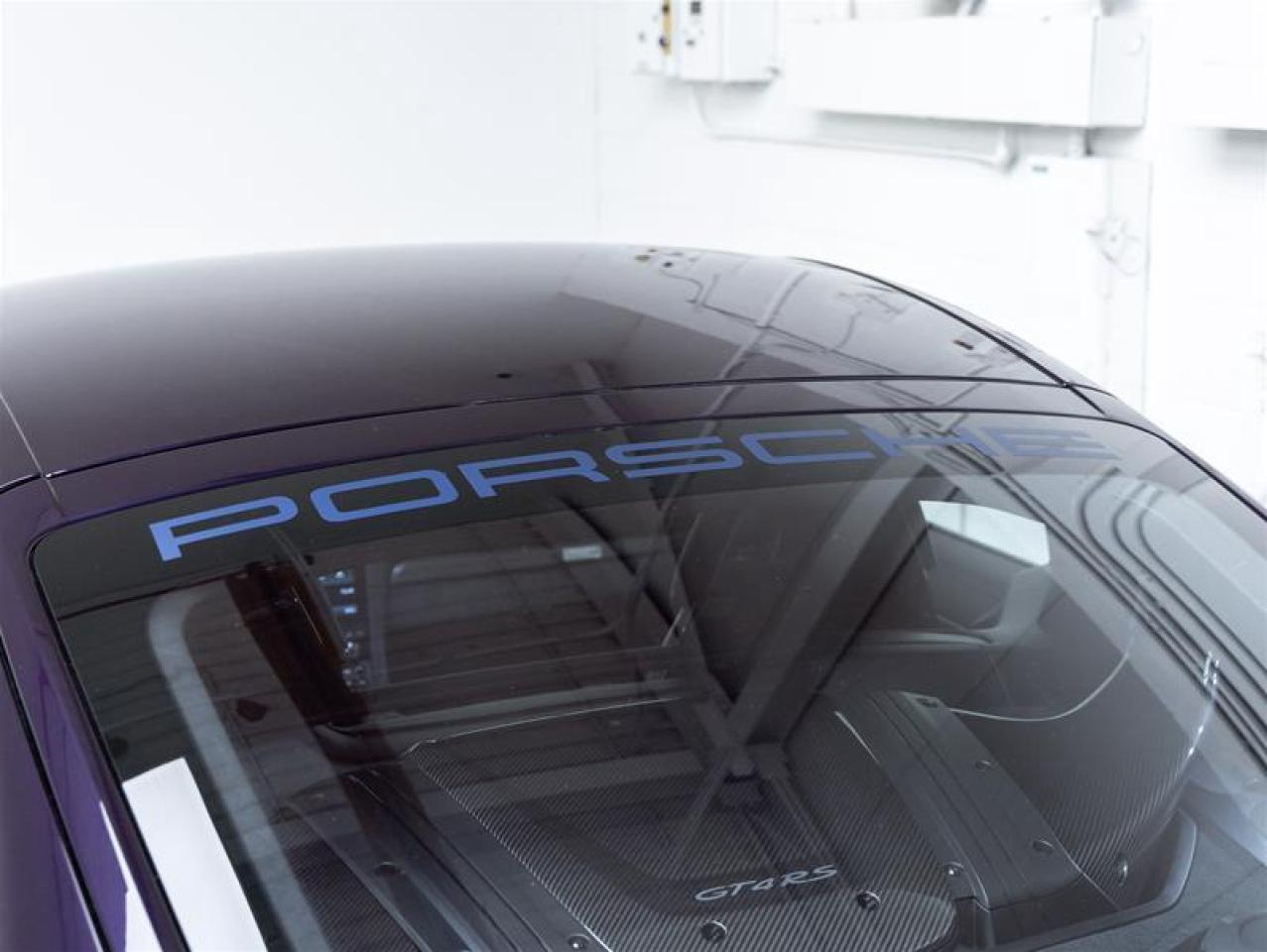 2025 Porsche 718 Cayman  Photo