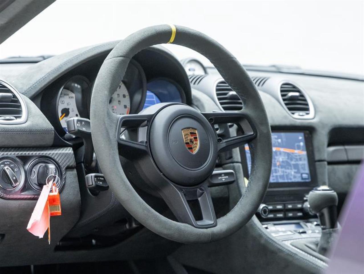 2025 Porsche 718 Cayman  Photo