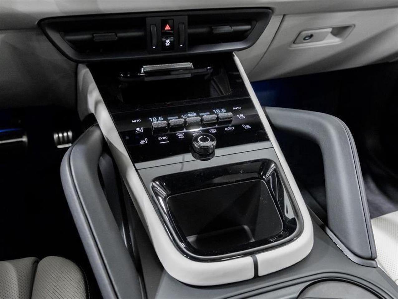 2026 Porsche Cayenne  Photo