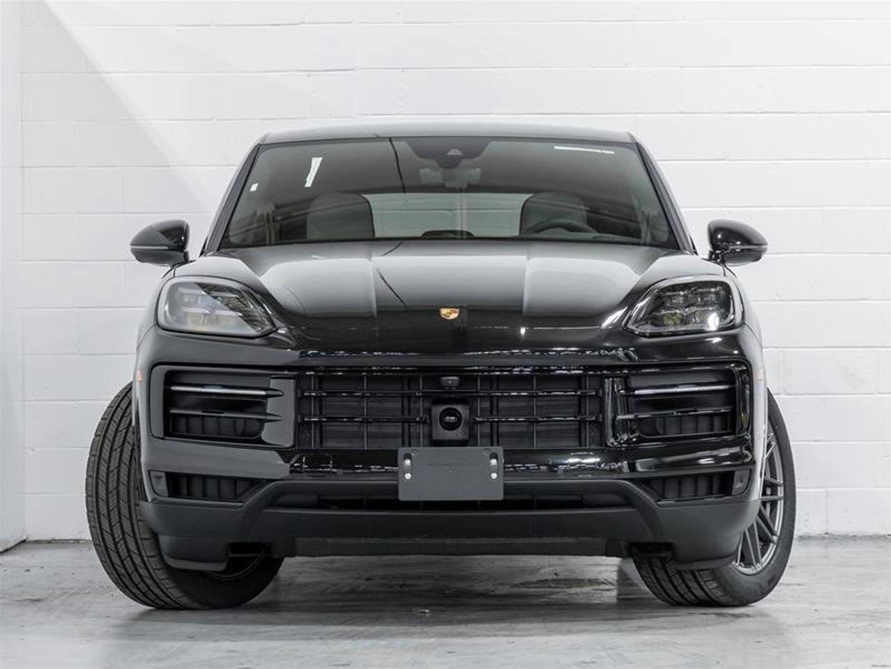 2026 Porsche Cayenne  Photo5