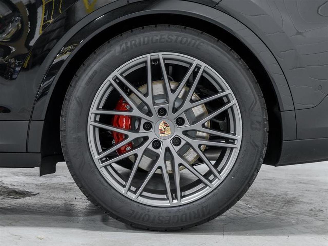 2026 Porsche Cayenne  Photo