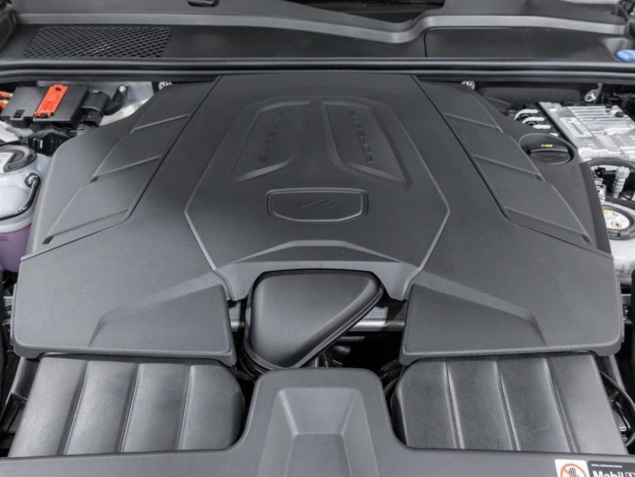 2026 Porsche Cayenne  Photo2