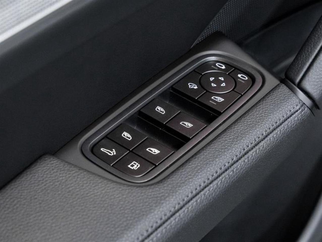 2026 Porsche Cayenne  Photo