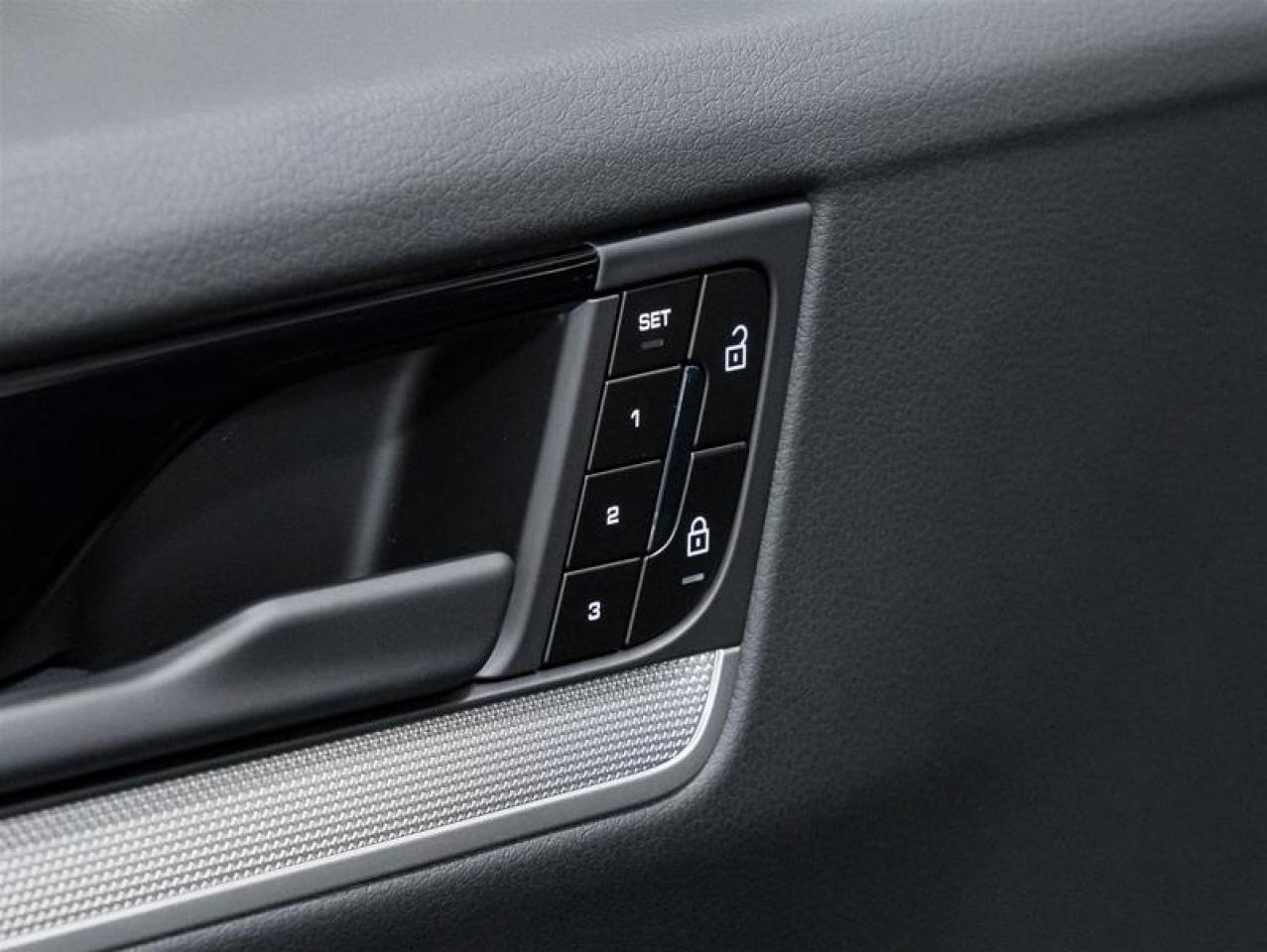 2026 Porsche Cayenne  Photo