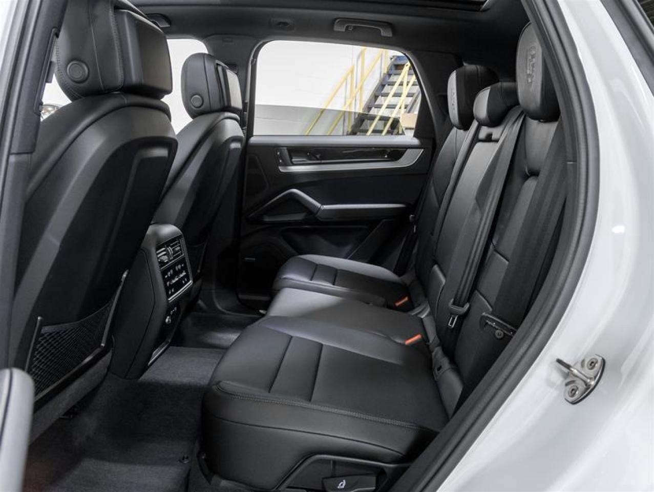 2026 Porsche Cayenne  Photo