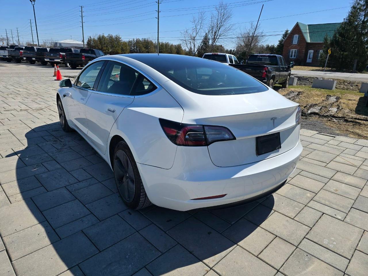 2020 Tesla Model 3 Standard Range Plus 4dr Rear-Wheel Drive Sedan Photo