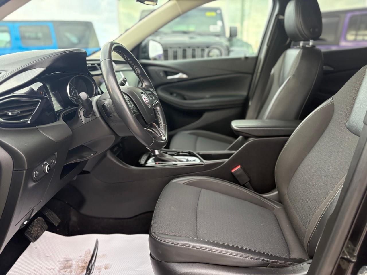 2020 Buick Encore GX Preferred All-Wheel Drive Photo