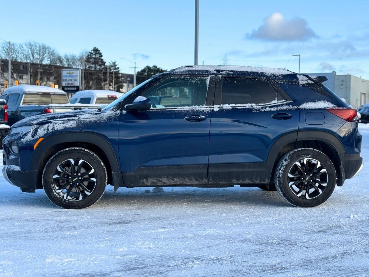 2023 Chevrolet TrailBlazer LT Front-Wheel Drive Photo