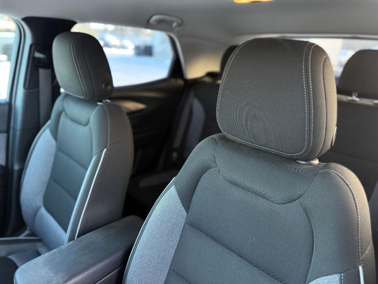 2023 Chevrolet TrailBlazer LT Front-Wheel Drive Photo