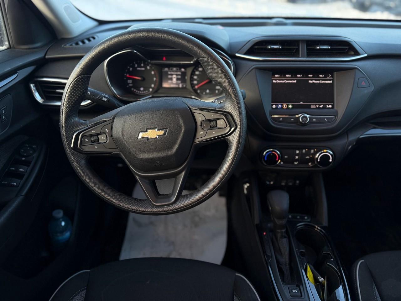 2023 Chevrolet TrailBlazer LT Front-Wheel Drive Photo