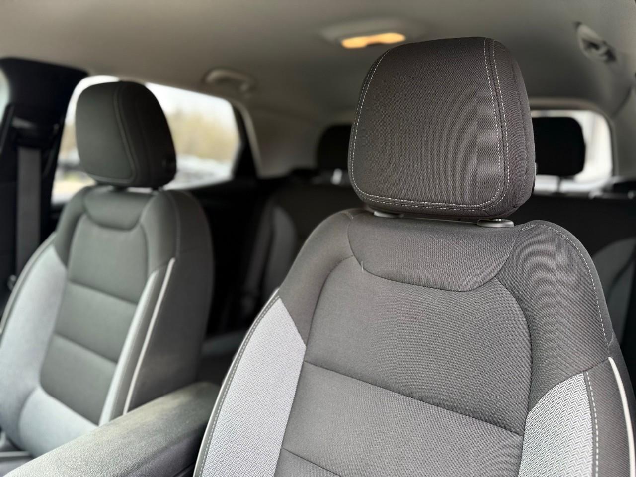 2023 Chevrolet TrailBlazer LT Front-Wheel Drive Photo