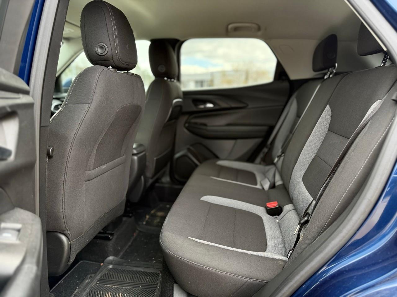 2023 Chevrolet TrailBlazer LT Front-Wheel Drive Photo
