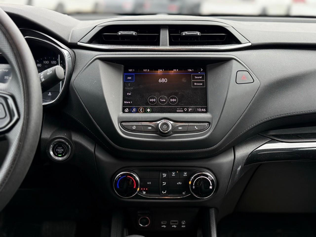 2023 Chevrolet TrailBlazer LT Front-Wheel Drive Photo
