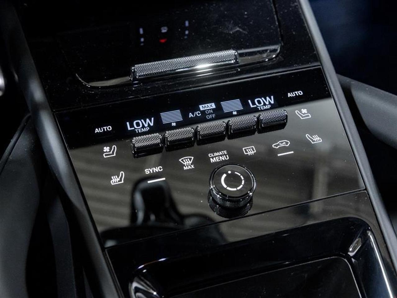 2026 Porsche Cayenne  Photo