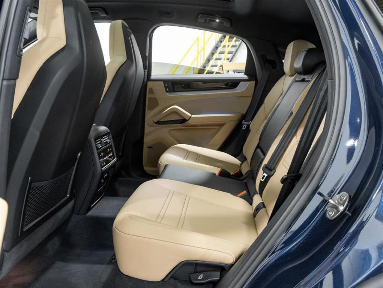 2026 Porsche Cayenne  Photo