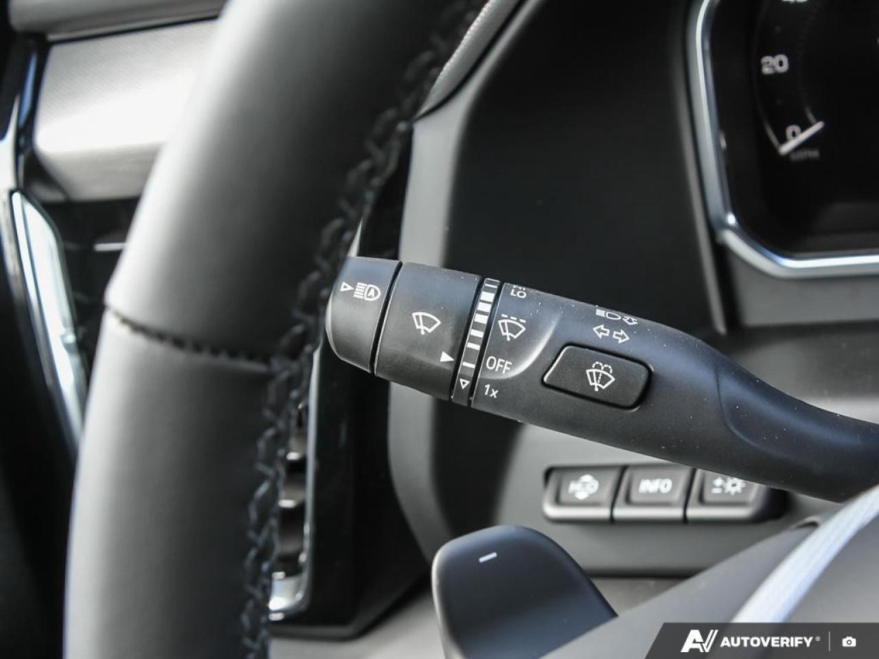 2026 GMC Sierra 1500 Crew Cab Short Box 4-Wheel Drive Denali Photo