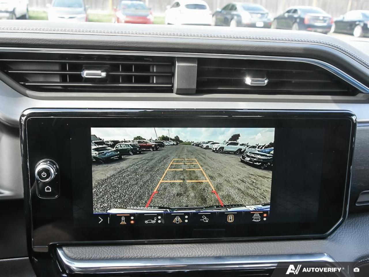 2026 GMC Sierra 1500 Crew Cab Short Box 4-Wheel Drive Denali Photo