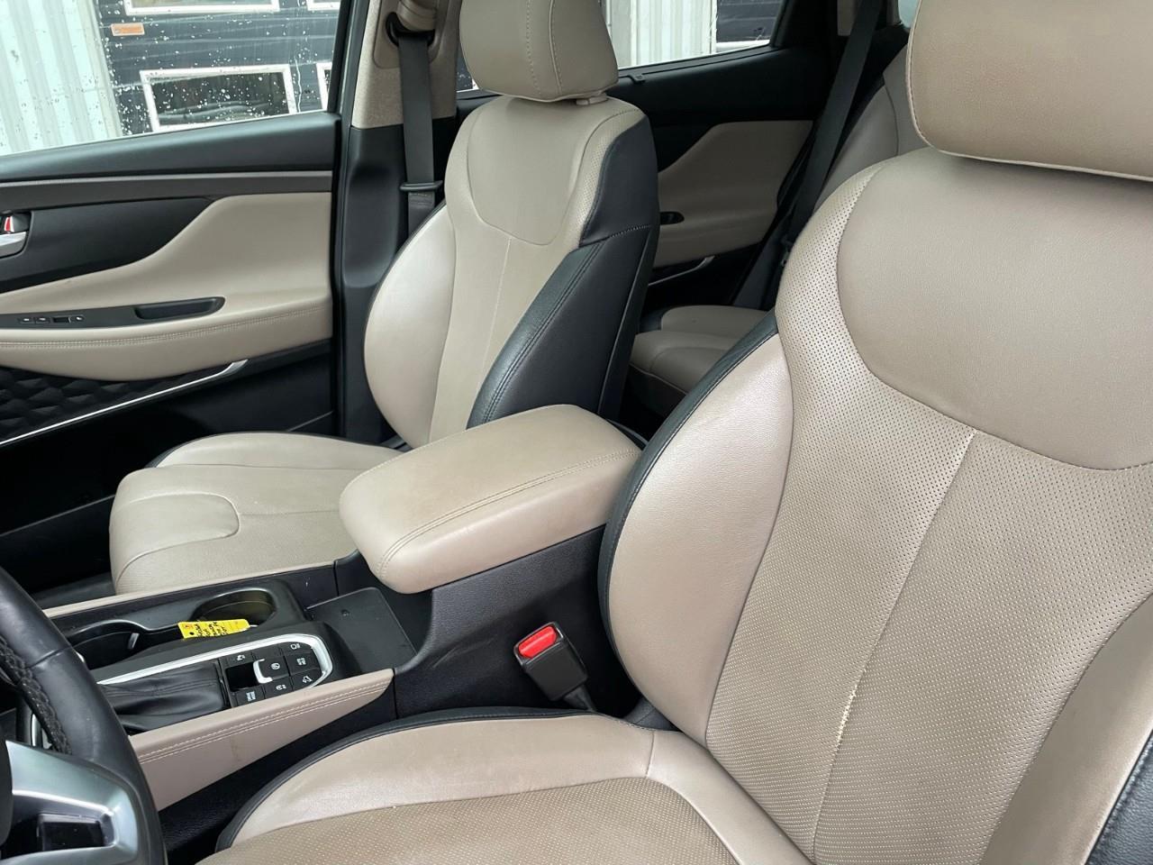 2019 Hyundai Santa Fe Luxury 2.0 (A8) 4dr All-Wheel Drive Photo