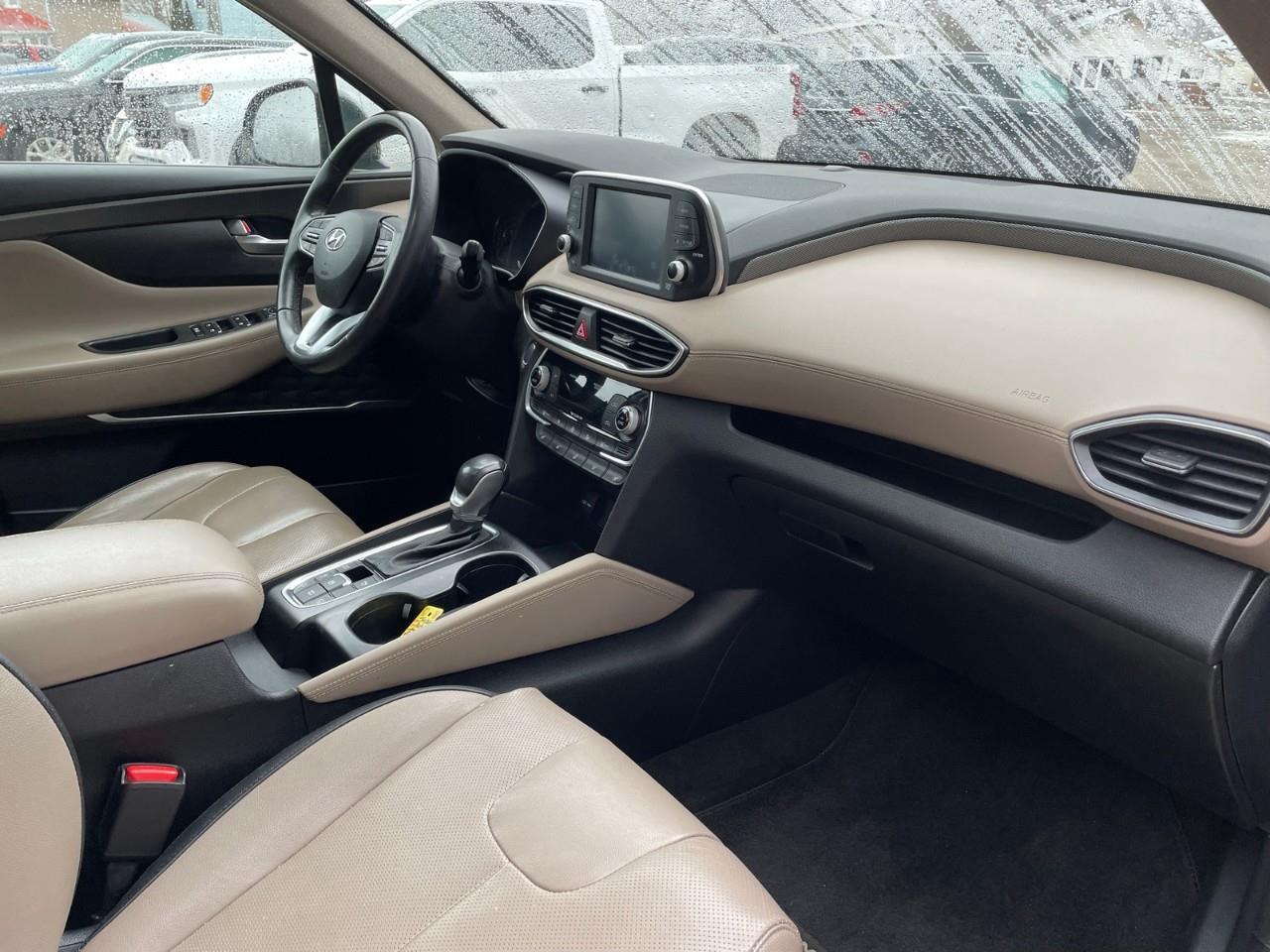 2019 Hyundai Santa Fe Luxury 2.0 (A8) 4dr All-Wheel Drive Photo