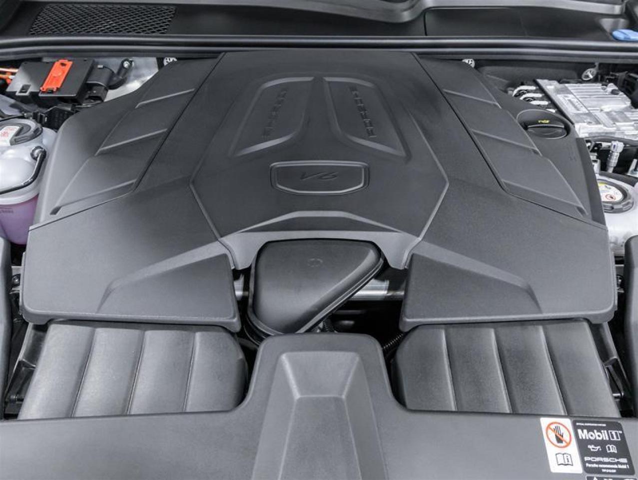 2026 Porsche Cayenne  Photo2