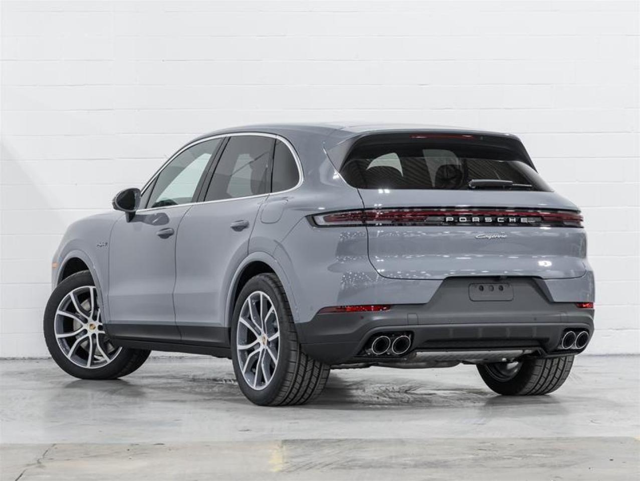 2026 Porsche Cayenne  Photo