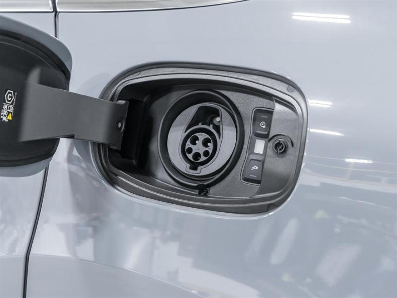 2026 Porsche Cayenne  Photo