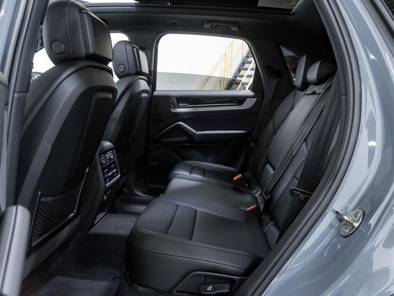 2026 Porsche Cayenne  Photo