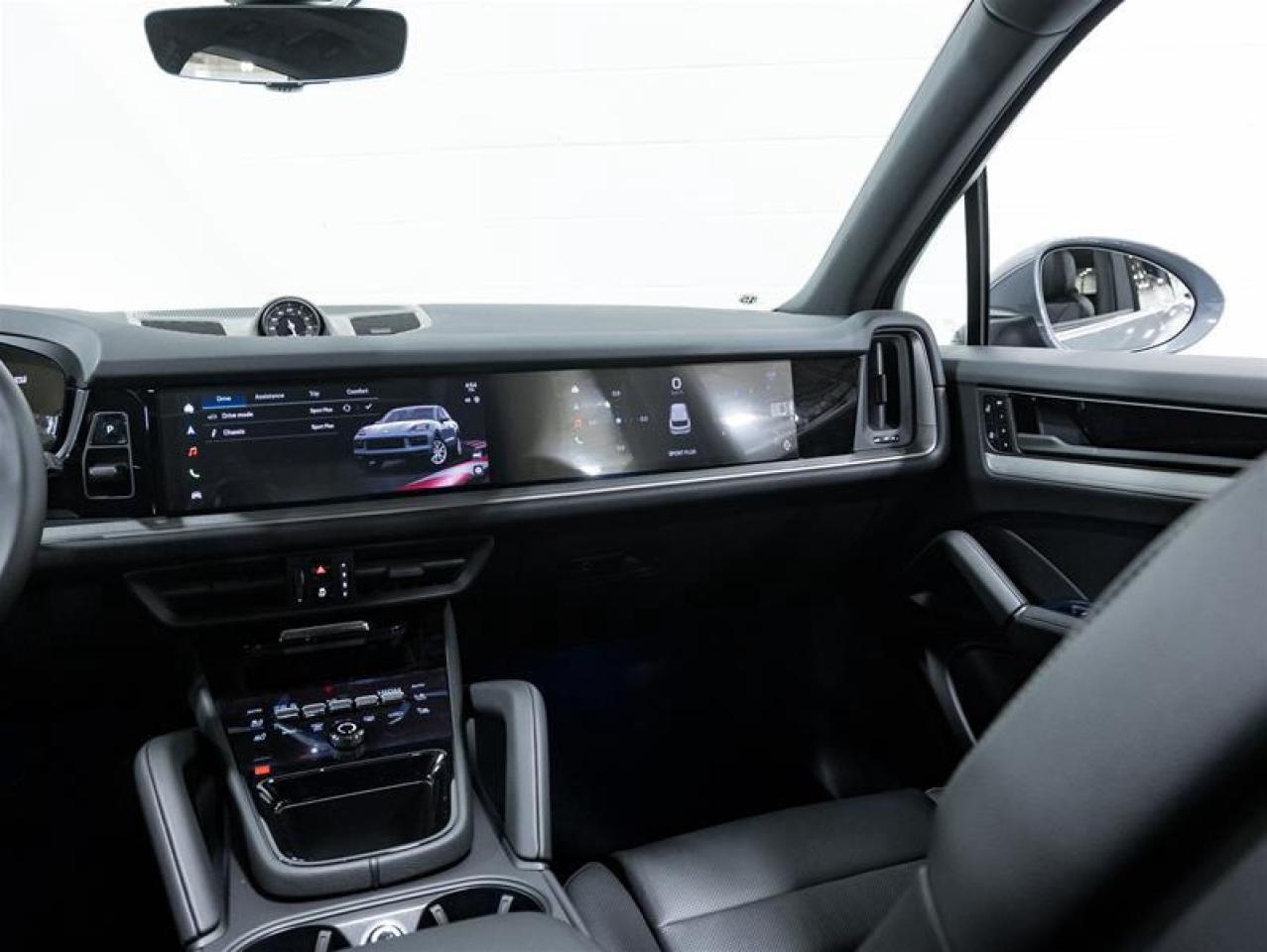 2026 Porsche Cayenne  Photo