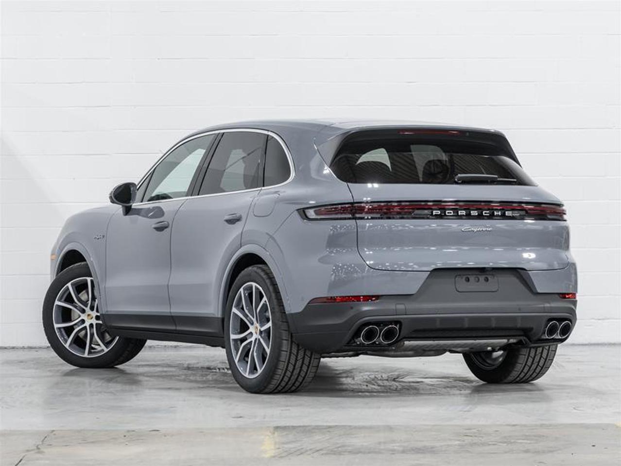 2026 Porsche Cayenne  Photo
