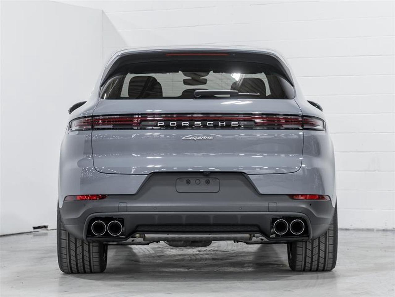 2026 Porsche Cayenne  Photo
