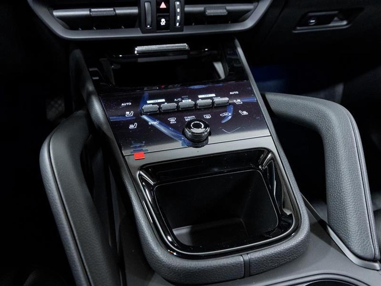 2026 Porsche Cayenne  Photo