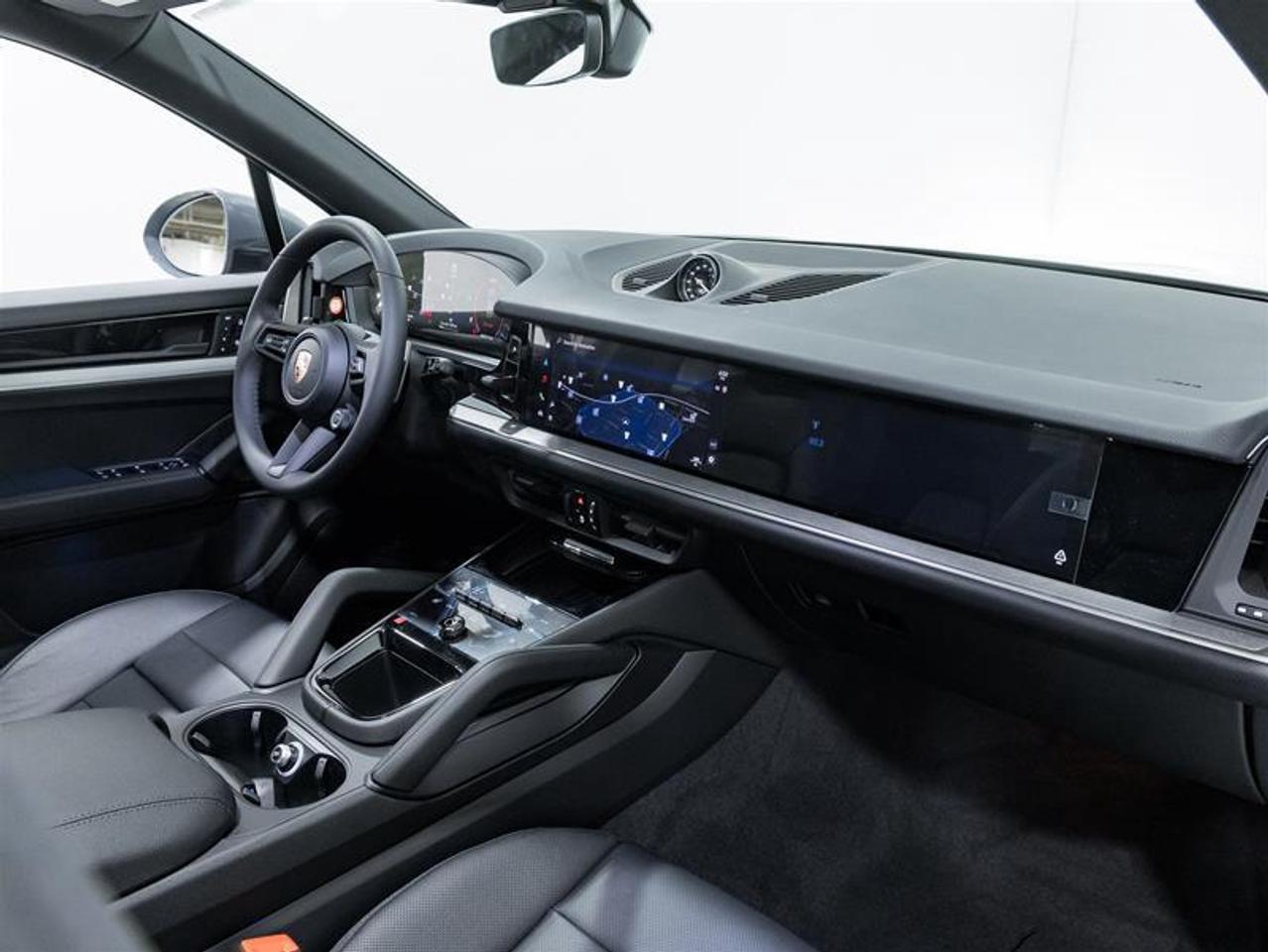 2026 Porsche Cayenne  Photo