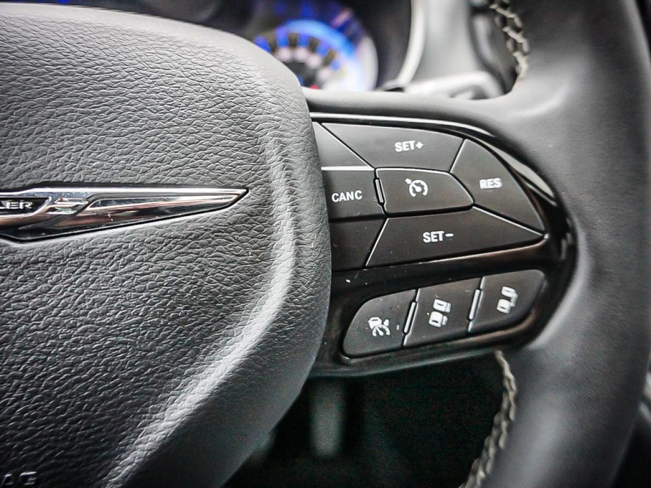 2023 Chrysler Pacifica  Photo