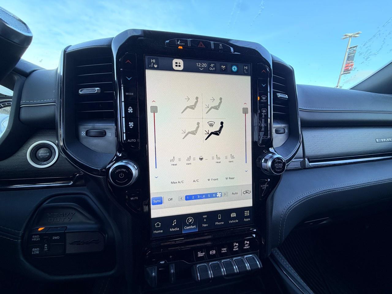 2022 RAM 2500 Limited 4x4 Crew Cab 6'4" Box Photo