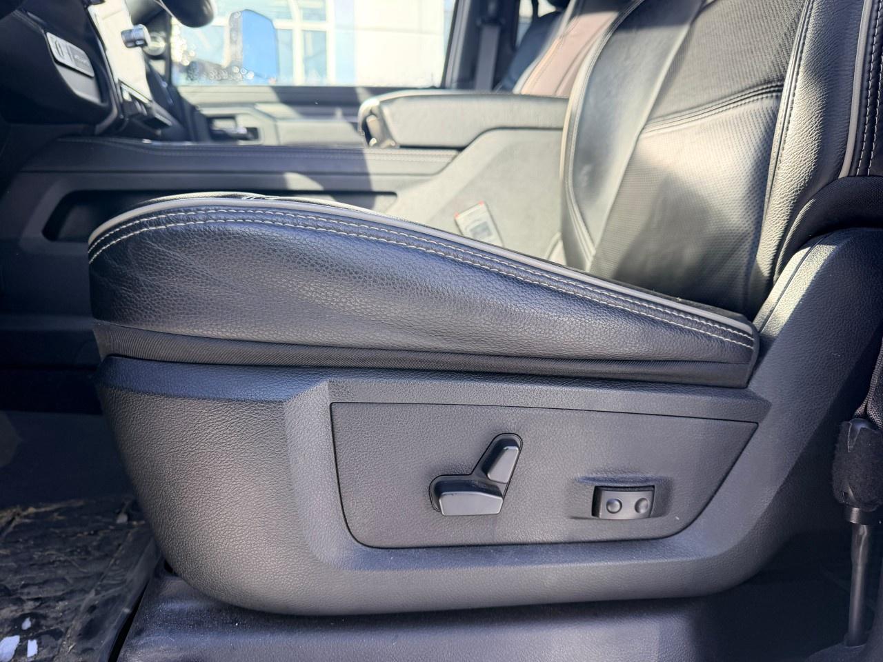 2022 RAM 2500 Limited 4x4 Crew Cab 6'4" Box Photo