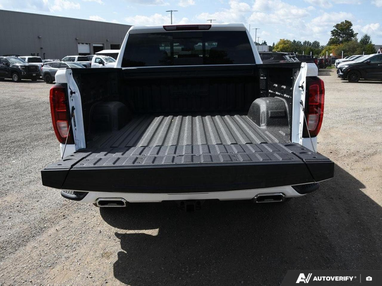 2026 GMC Sierra 1500 Crew Cab Short Box 4-Wheel Drive Elevation Photo