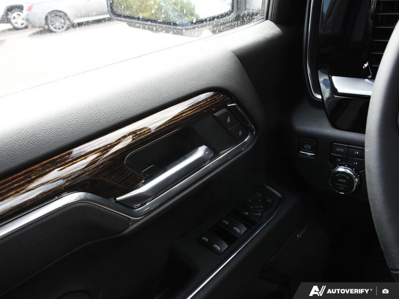 2026 GMC Sierra 1500 Crew Cab Short Box 4-Wheel Drive Elevation Photo