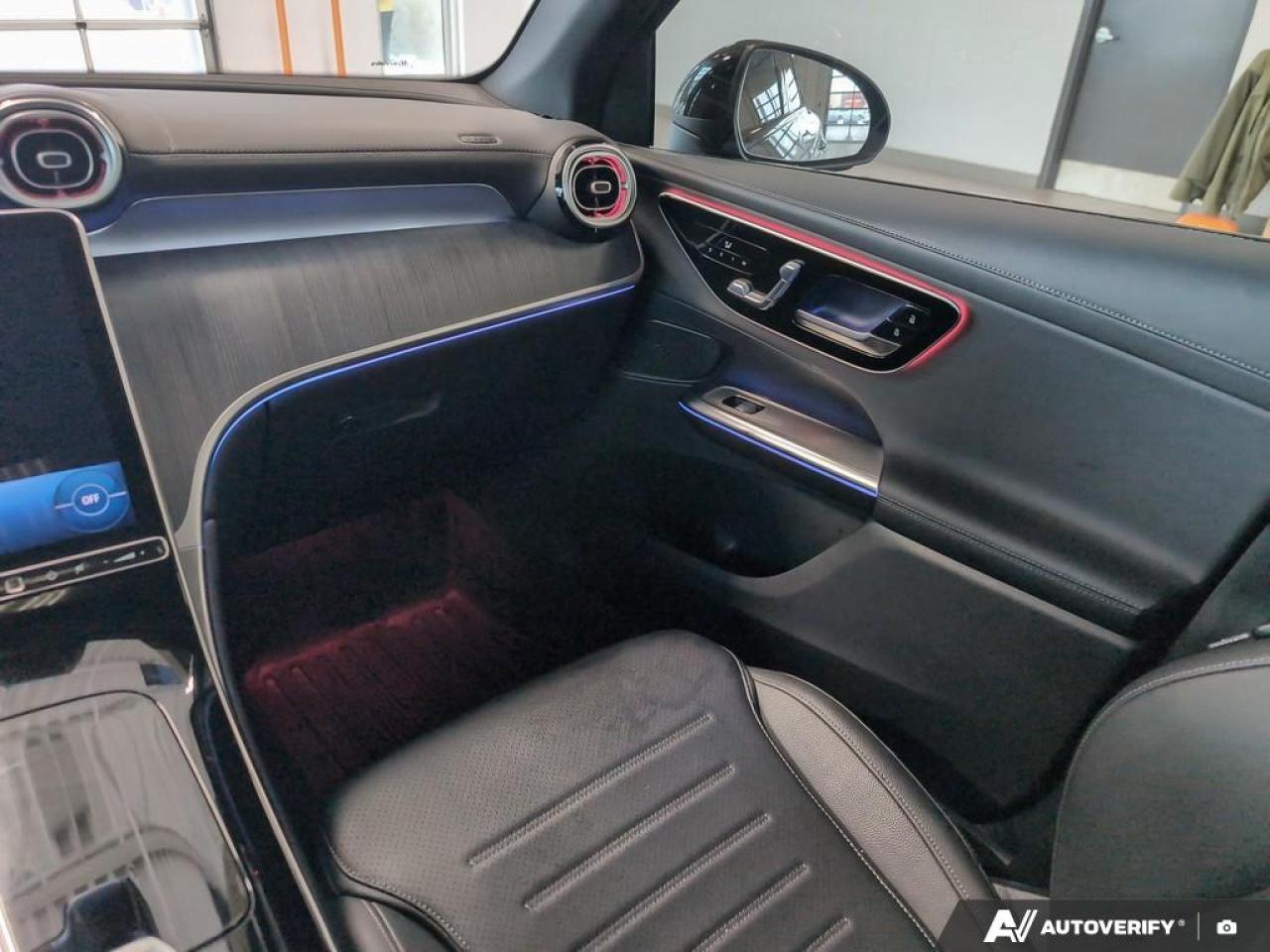 2025 Mercedes-Benz GLC 300 Base GLC 300 4dr All-Wheel Drive 4MATIC Photo