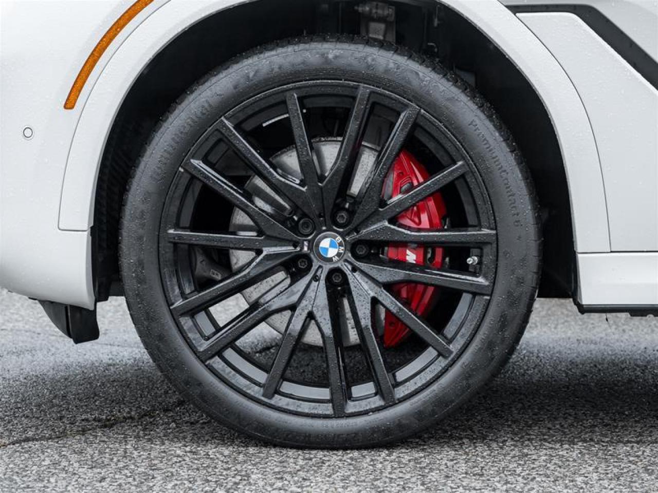 2024 BMW X6 xDrive40i 4dr All-Wheel Drive Sports Activity Coupe Photo4