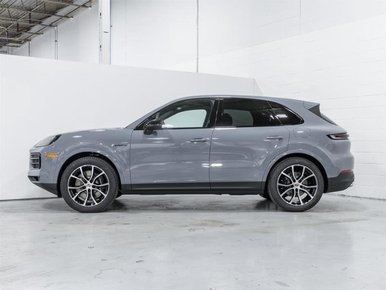 2026 Porsche Cayenne  Photo