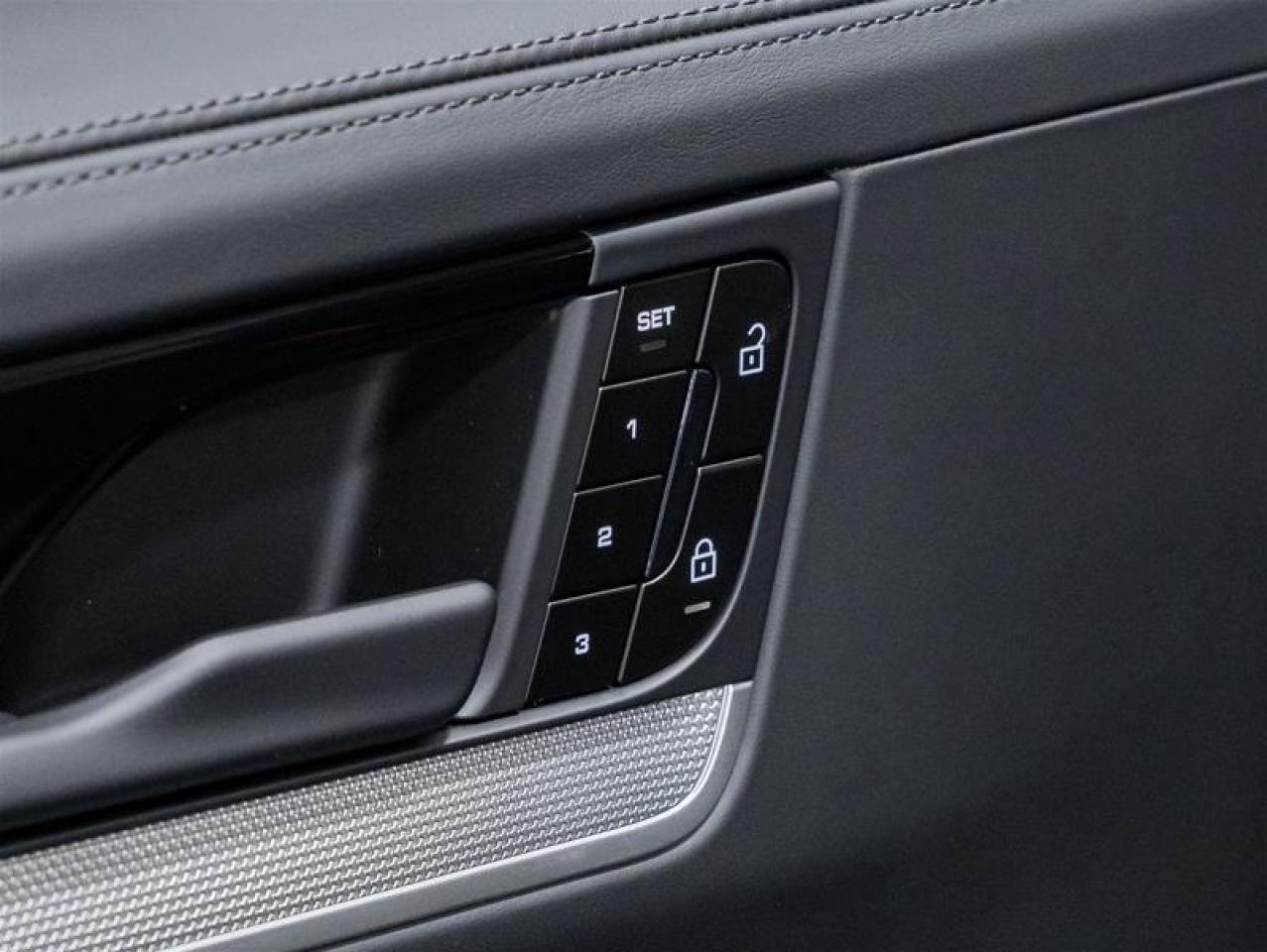 2026 Porsche Cayenne  Photo