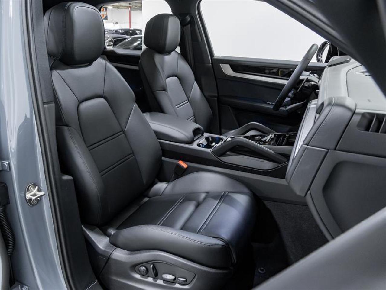 2026 Porsche Cayenne  Photo