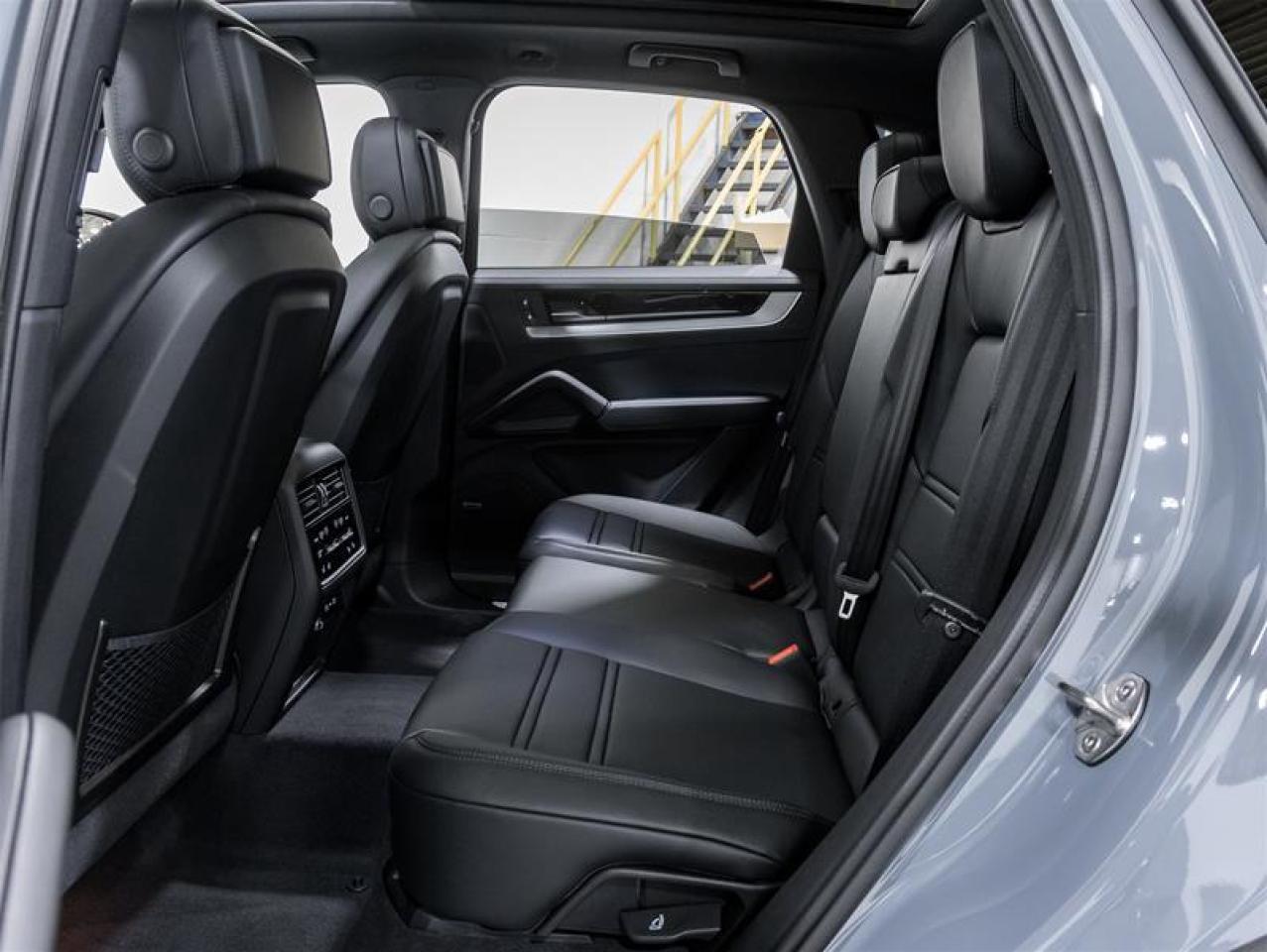 2026 Porsche Cayenne  Photo