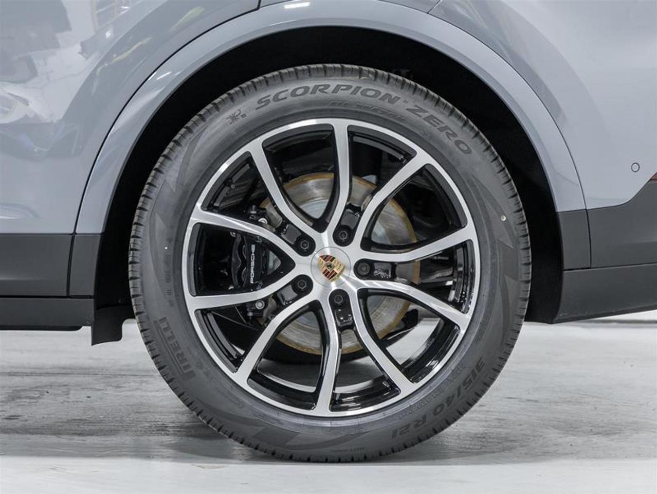 2026 Porsche Cayenne  Photo