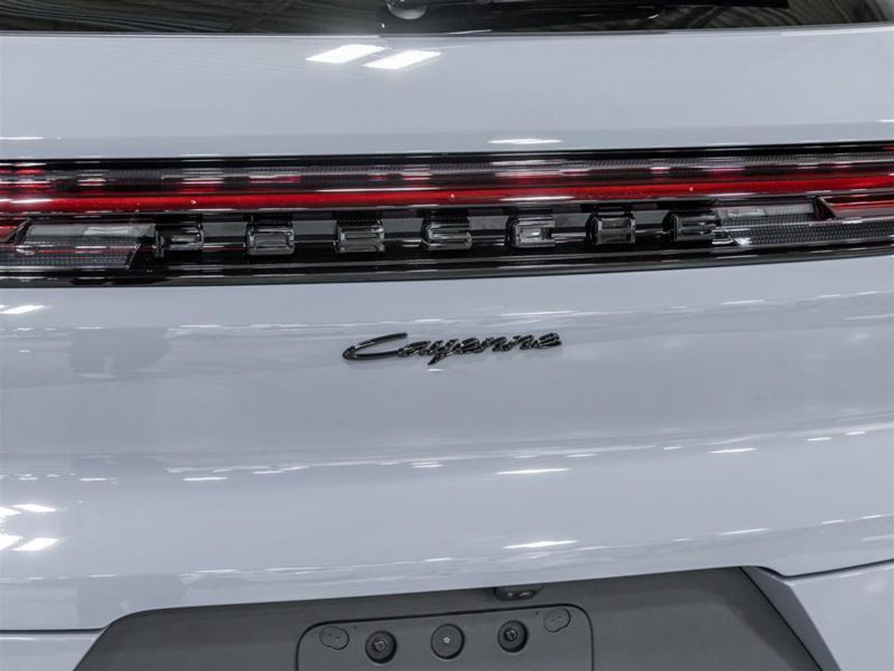2026 Porsche Cayenne  Photo