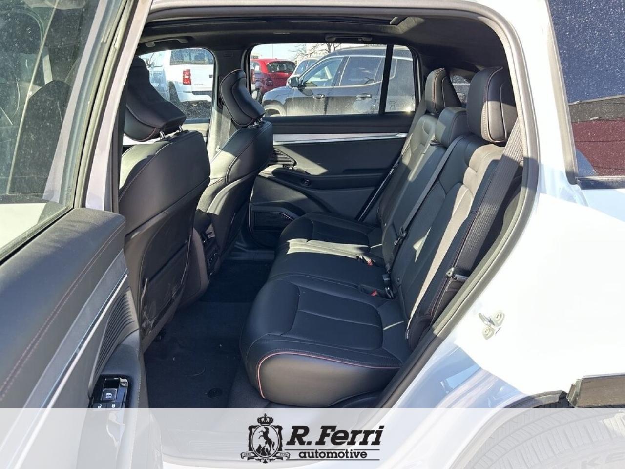 2025 Jeep Wagoneer S Base 4dr 4x4 Photo