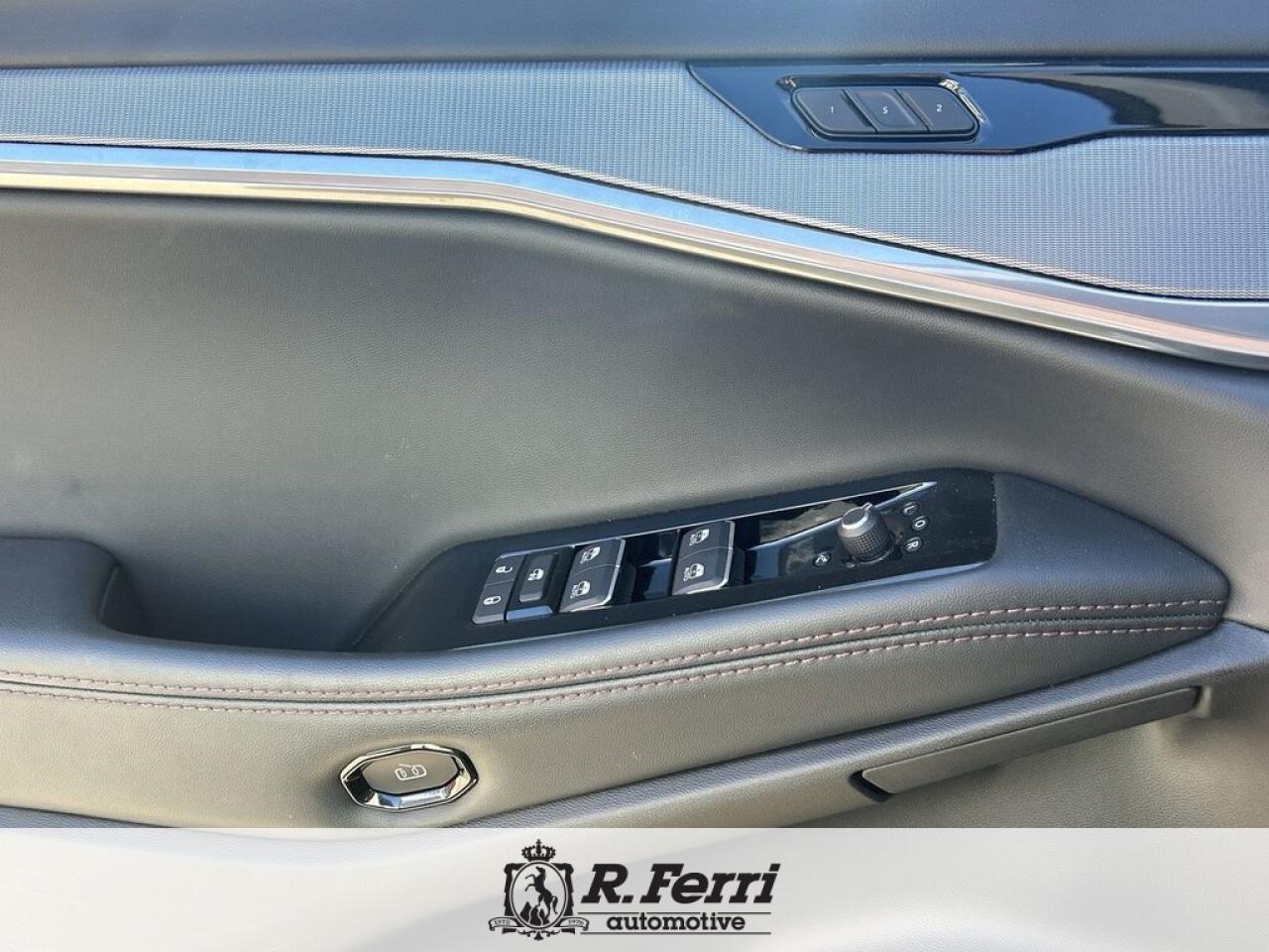 2025 Jeep Wagoneer S Base 4dr 4x4 Photo