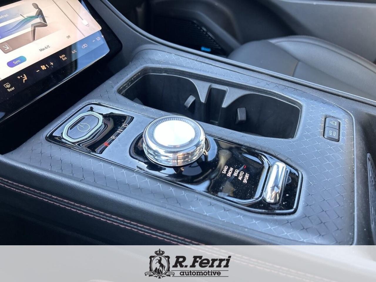 2025 Jeep Wagoneer S Base 4dr 4x4 Photo